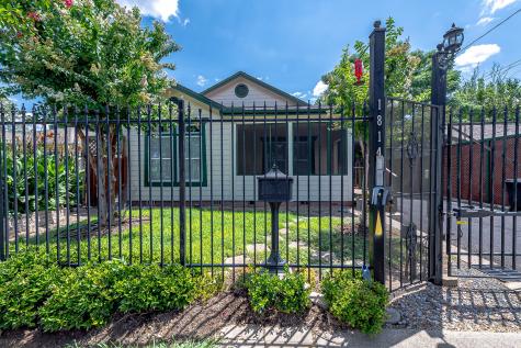 1814 Angeline Street Houston TX 77009
