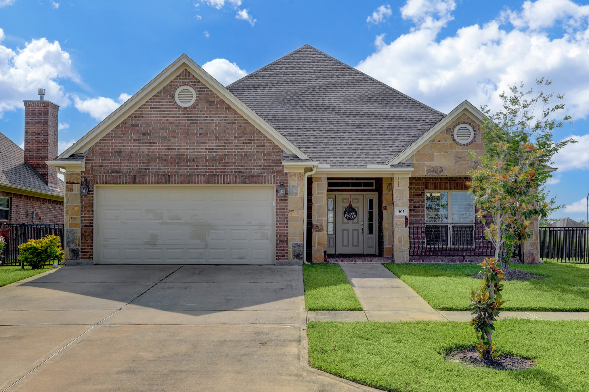 305 Twin Timbers Lane Kemah TX 77565
