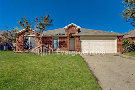4643 Yellowleaf Drive Grand Prairie TX 75052