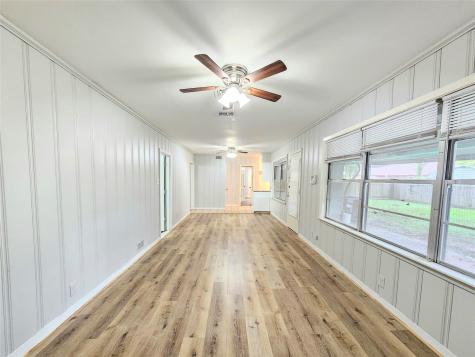 1906 Woodbine Street Houston TX 77017