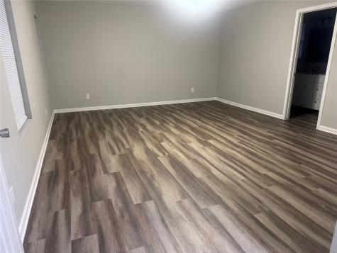 2413 26th Street N Texas City TX 77590