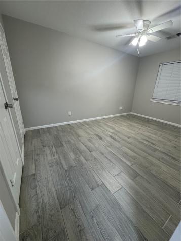 2413 26th Street N Texas City TX 77590