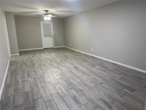 2413 26th Street N Texas City TX 77590