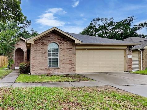113 N Heritage Oaks Drive Texas City TX 77591