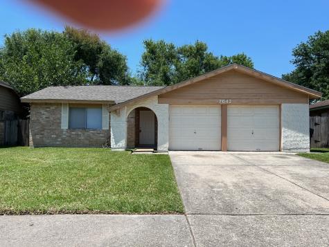 7642 Smiling Wood Lane Houston TX 77086