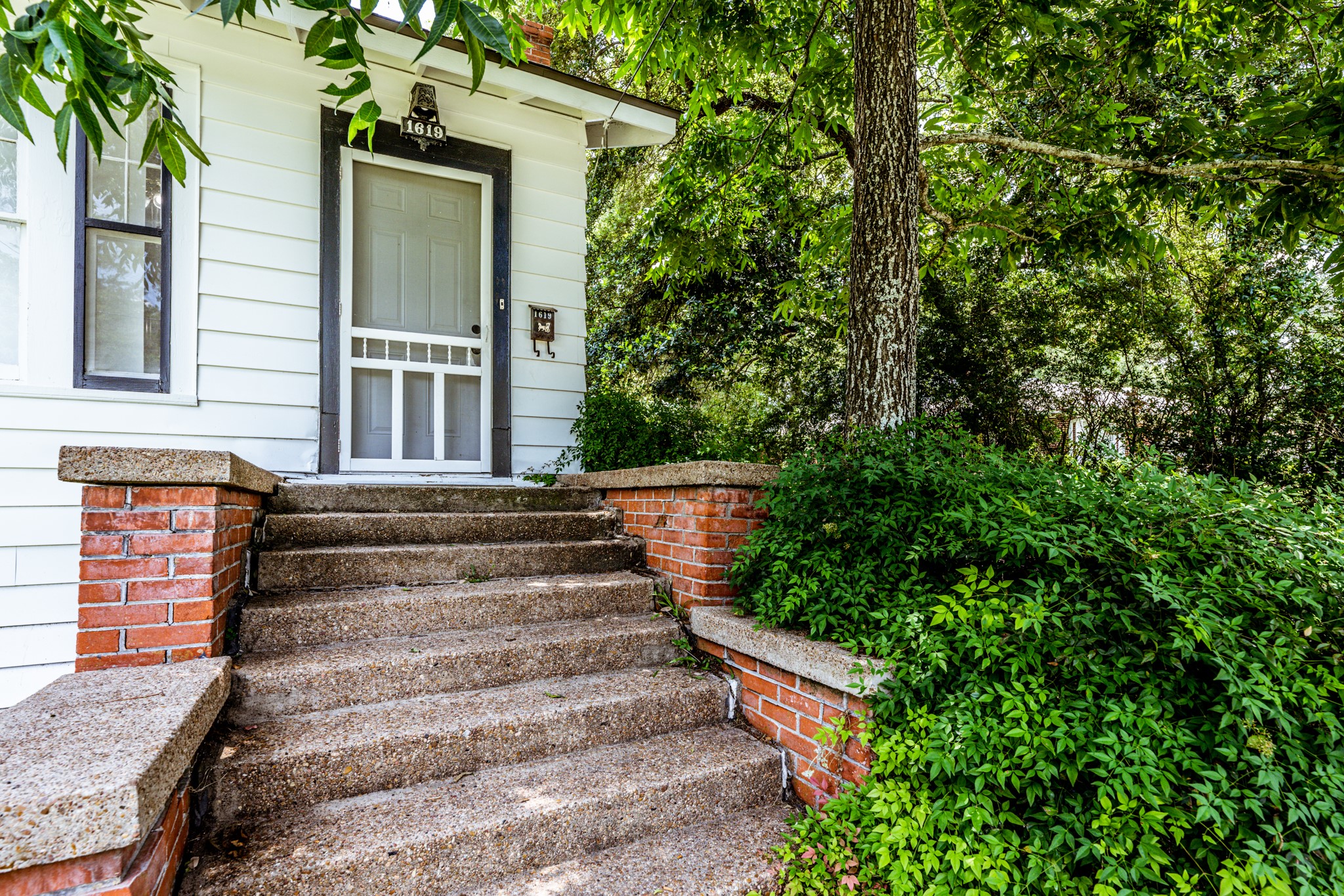1619 15th Street Huntsville TX 77340