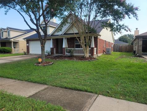 1438 Chandler Park Lane Fresno TX 77545