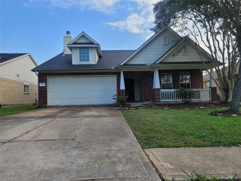 1438 Chandler Park Lane Fresno TX 77545