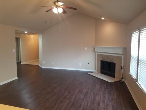 1438 Chandler Park Lane Fresno TX 77545