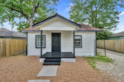 4208 Delhi Street Houston TX 77022