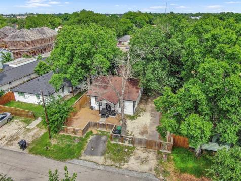 4208 Delhi Street Houston TX 77022