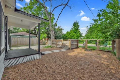 4208 Delhi Street Houston TX 77022