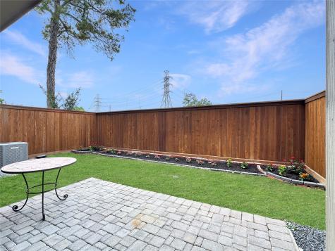 10928 Brambling Wood Drive Houston TX 77043