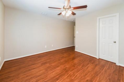 11305 Shoal Creek Drive Pearland TX 77584