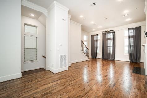 3267 Maxroy Street Houston TX 77008