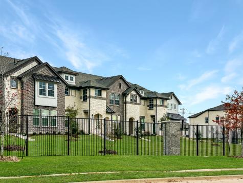 4108 Magna Carta Boulevard Grand Prairie TX 75052