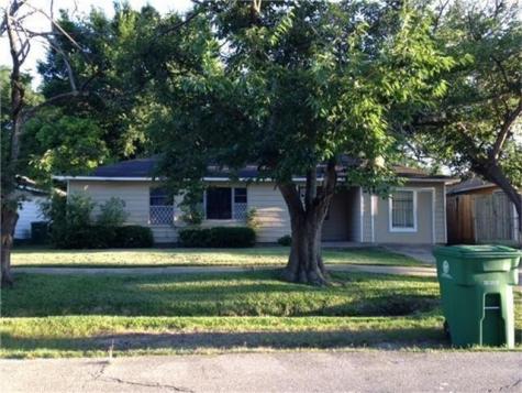 5006 Doulton Drive Houston TX 77033