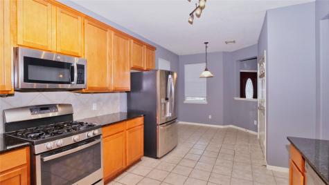2931 Meadowglen Cove Houston TX 77082