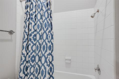 12414 N Shadow Cove Drive Lane Houston TX 77082