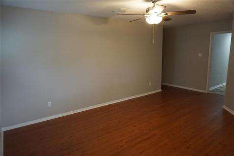 15834 Constitution Lane Friendswood TX 77546