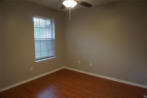 15834 Constitution Lane Friendswood TX 77546