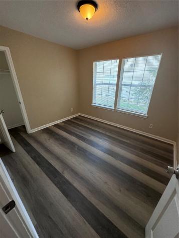 915 Largo Street Baytown TX 77520