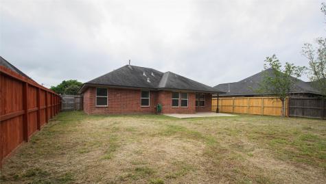 110 Silver Bay Lane Lake Jackson TX 77566