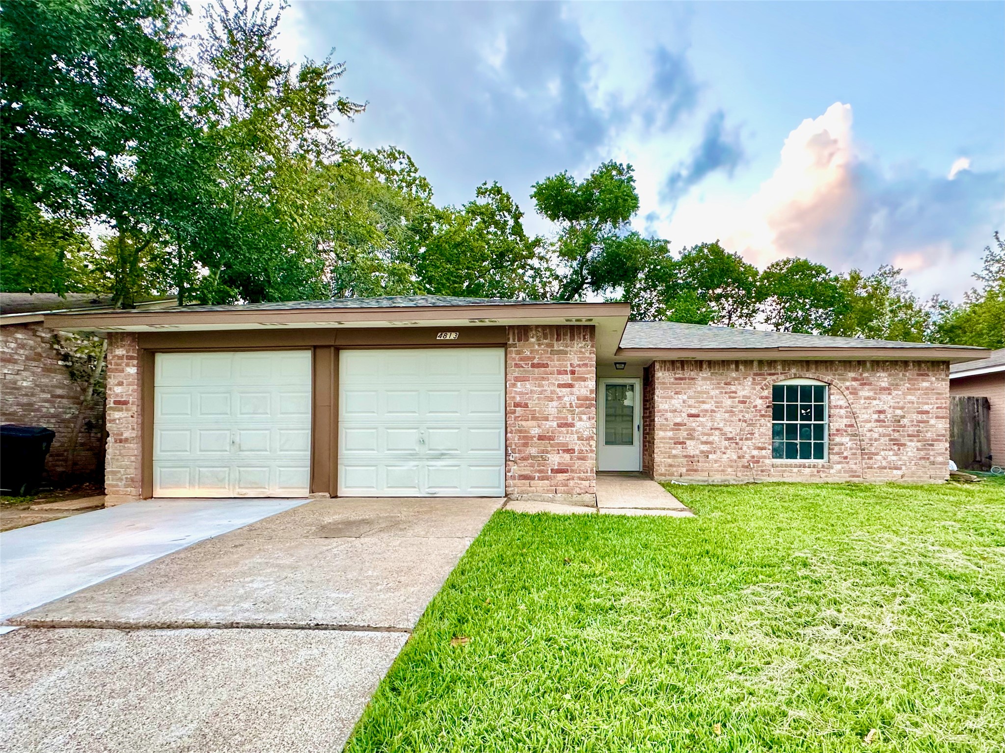 4813 Beechaven Street Houston TX 77053