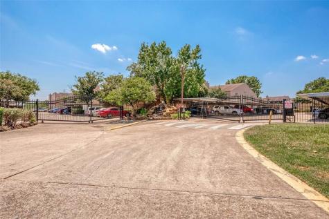 10555 Turtlewood Court 1109 Houston TX 77072