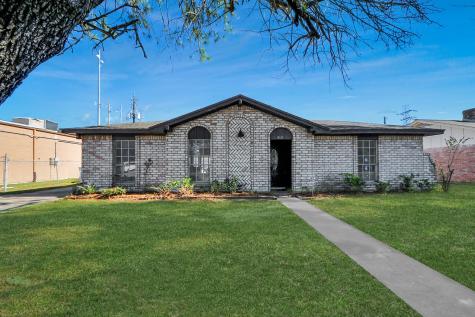 8011 La Roche Lane Houston TX 77036