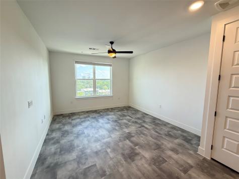 2520 Washington Avenue A4-518 Houston TX 77007