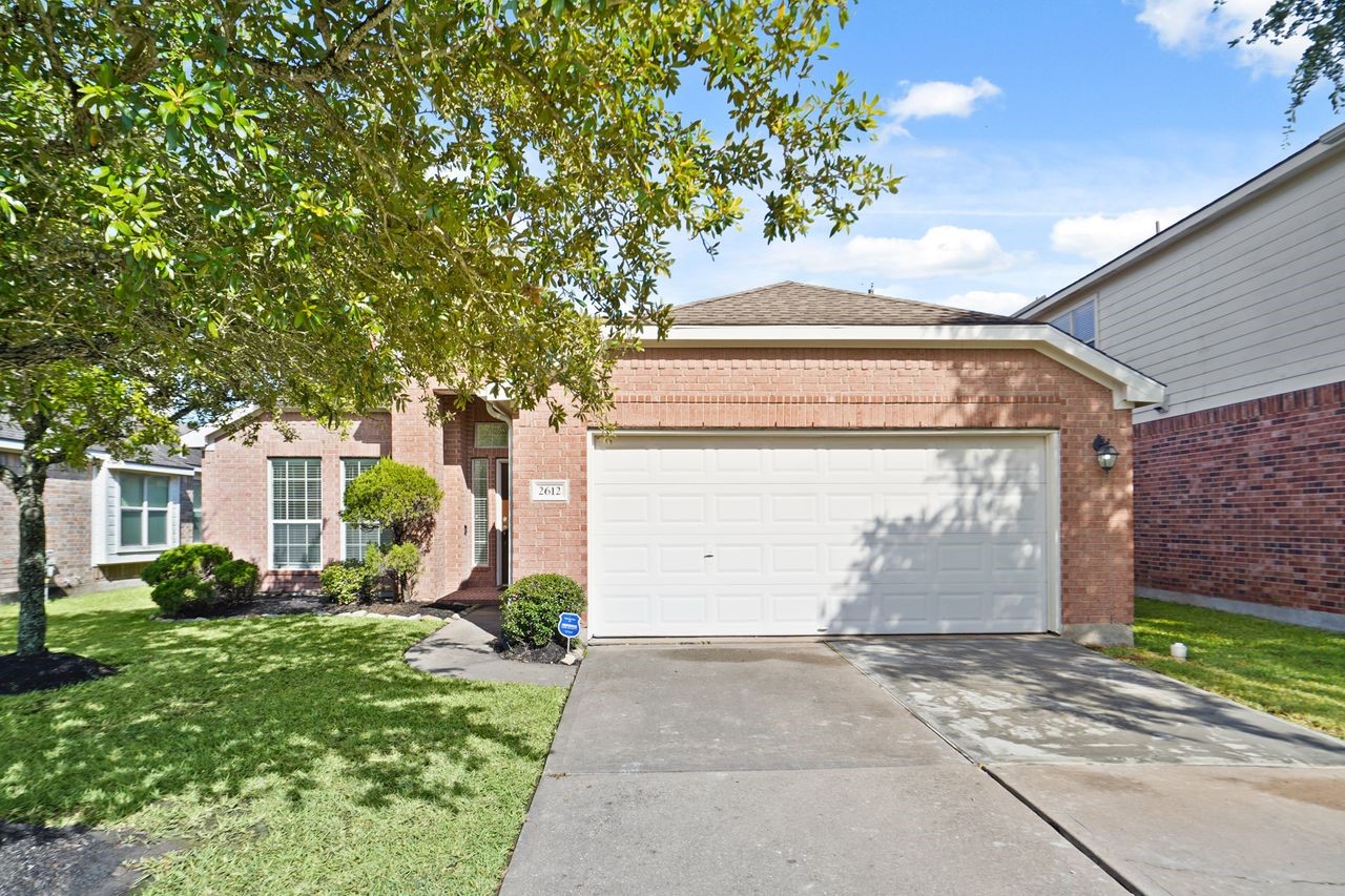 2612 Cypress Springs Drive Pearland TX 77584