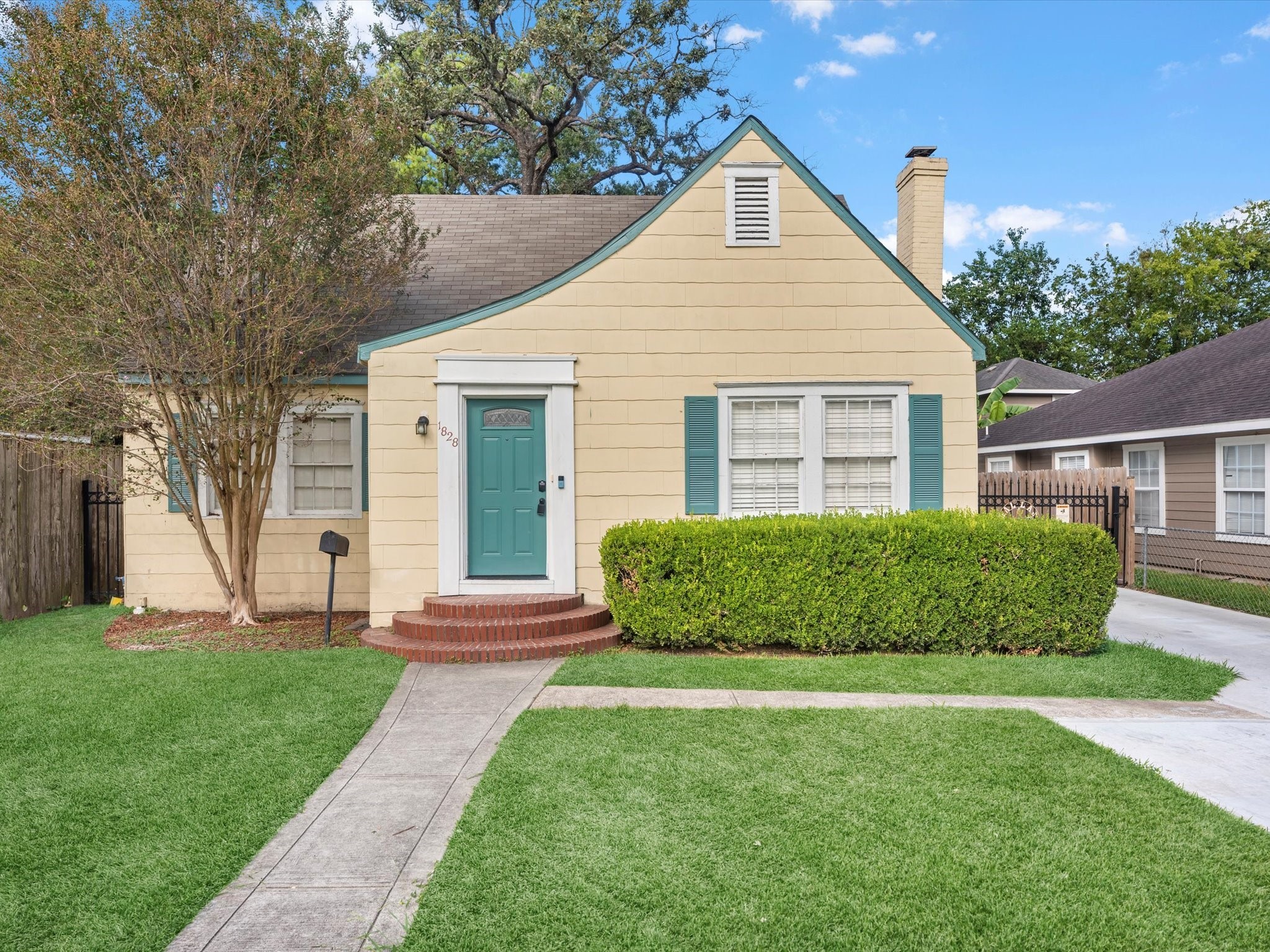 1828 Forest Hill Boulevard Houston TX 77023