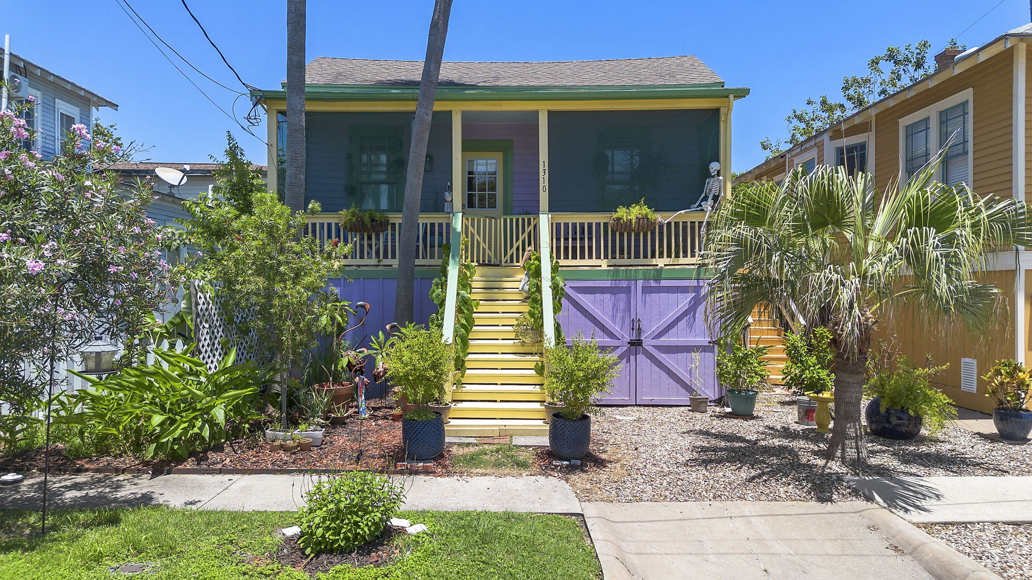 1310 17th Street Galveston TX 77550