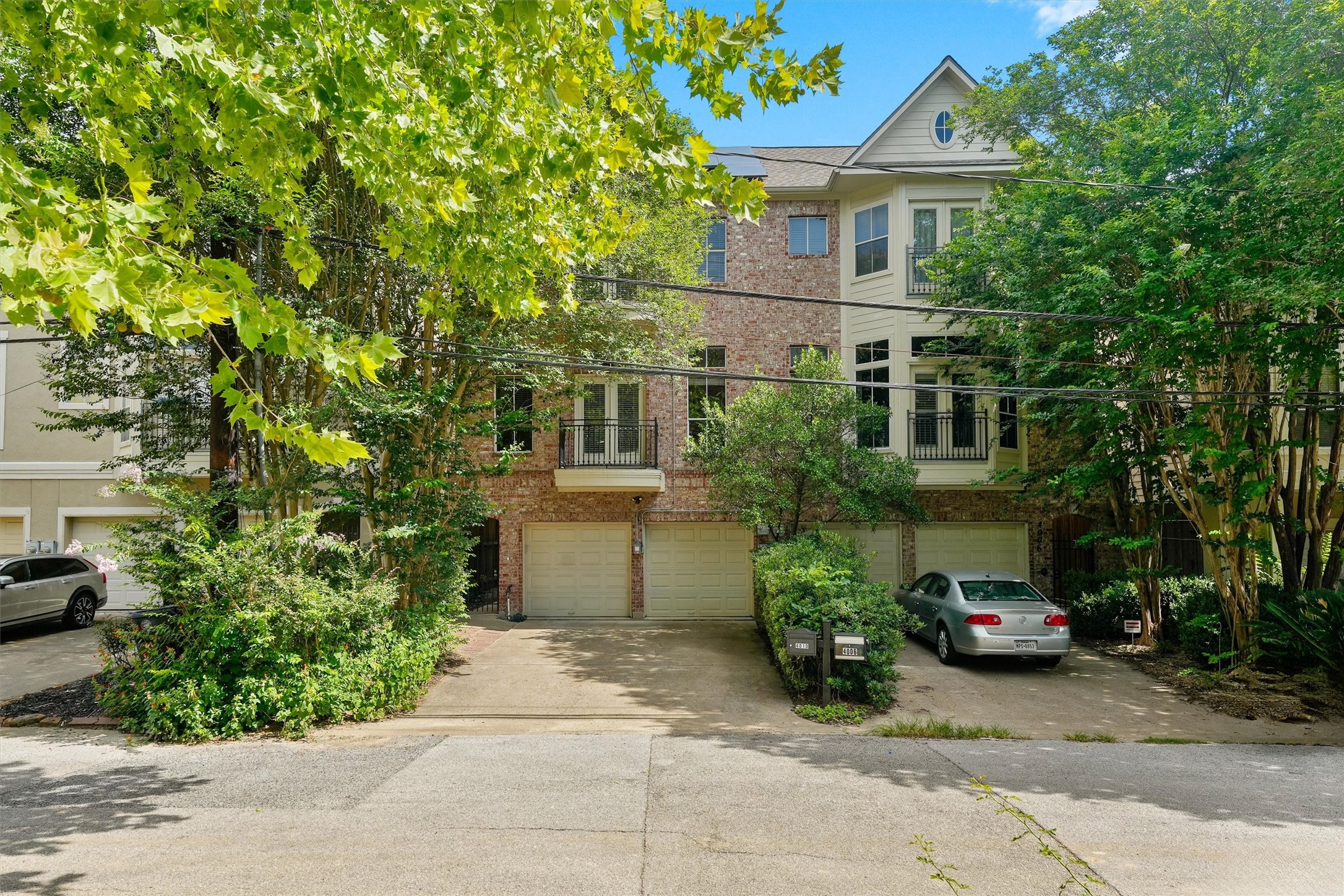 4010 Blossom Street Houston TX 77007