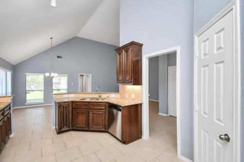 2009 Shore Breeze Drive Pearland TX 77584