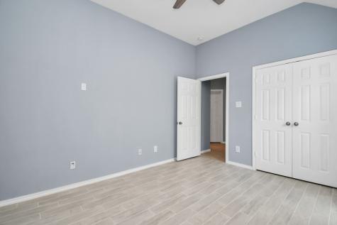 2009 Shore Breeze Drive Pearland TX 77584
