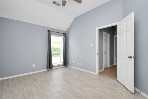 2009 Shore Breeze Drive Pearland TX 77584