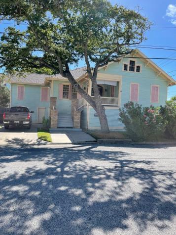 1712 24th Street Galveston TX 77550