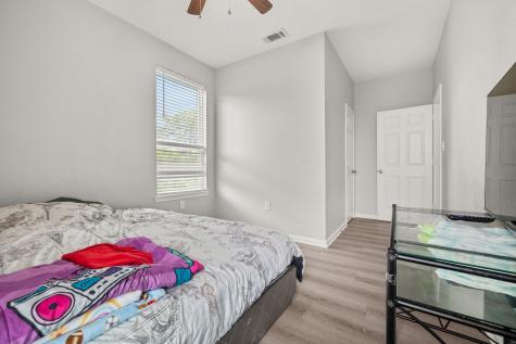8534 Woodlyn Road Houston TX 77028