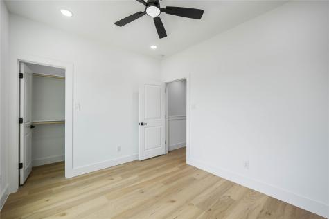 4804 Carmen Street B Houston TX 77033