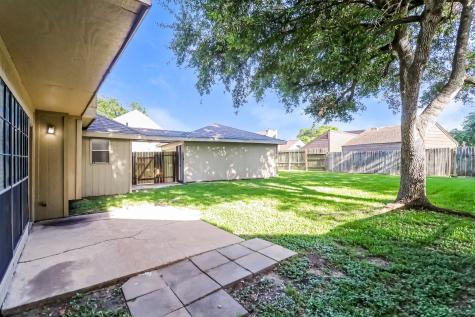 15127 Camino Del Sol Drive Houston TX 77083