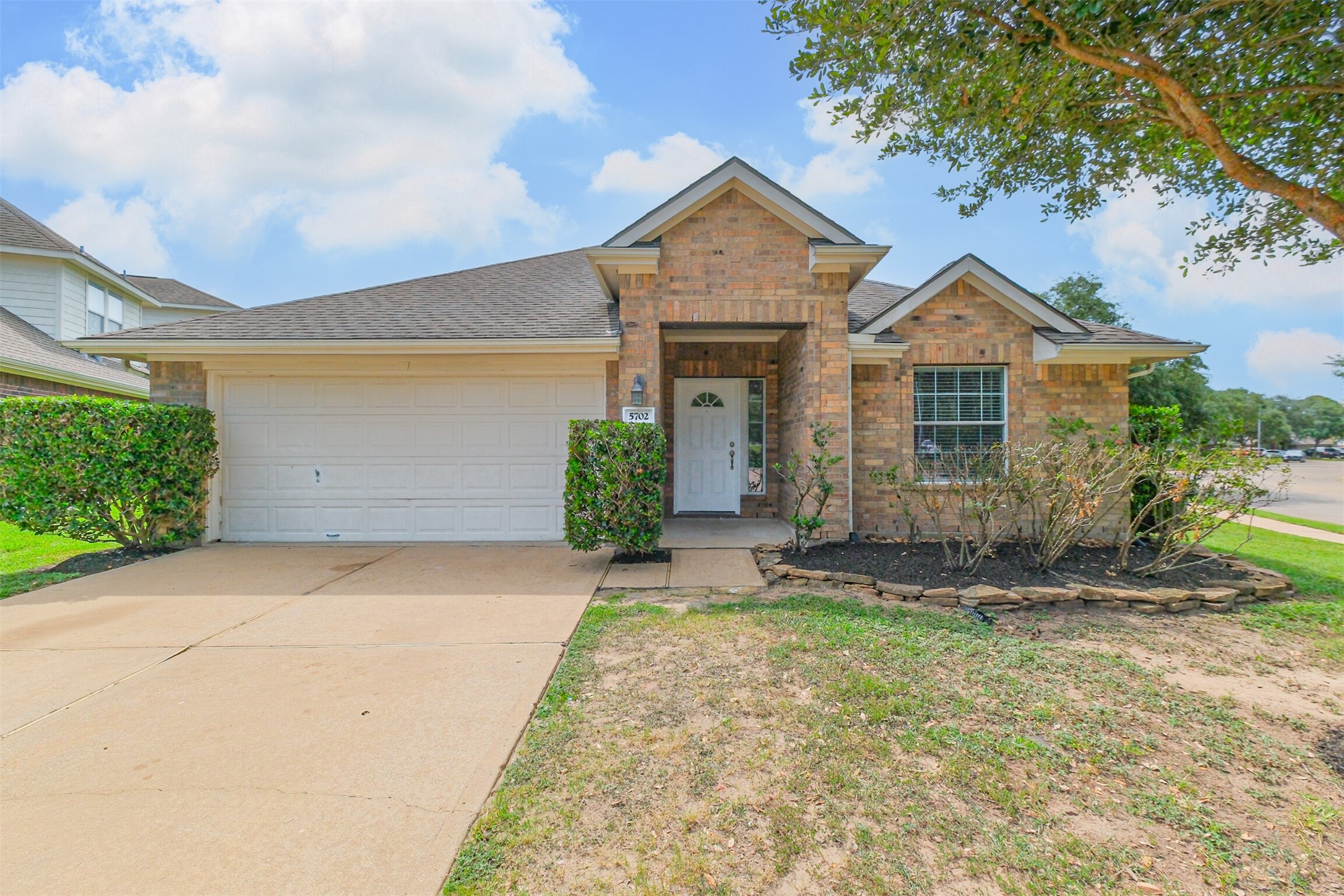 5702 Carrollton Creek Court Houston TX 77084