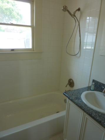 4105 Mckinney Street B Houston TX 77023