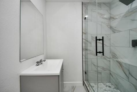 1206 37th Street Galveston TX 77550