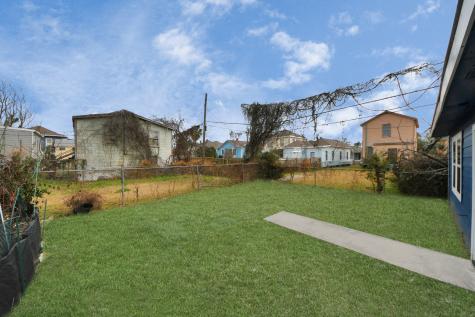 1206 37th Street Galveston TX 77550