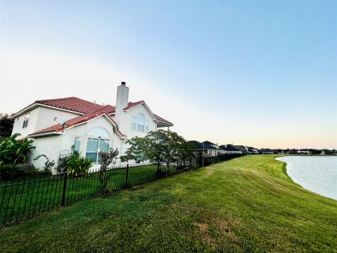 2 Mira Loma Drive Manvel TX 77578