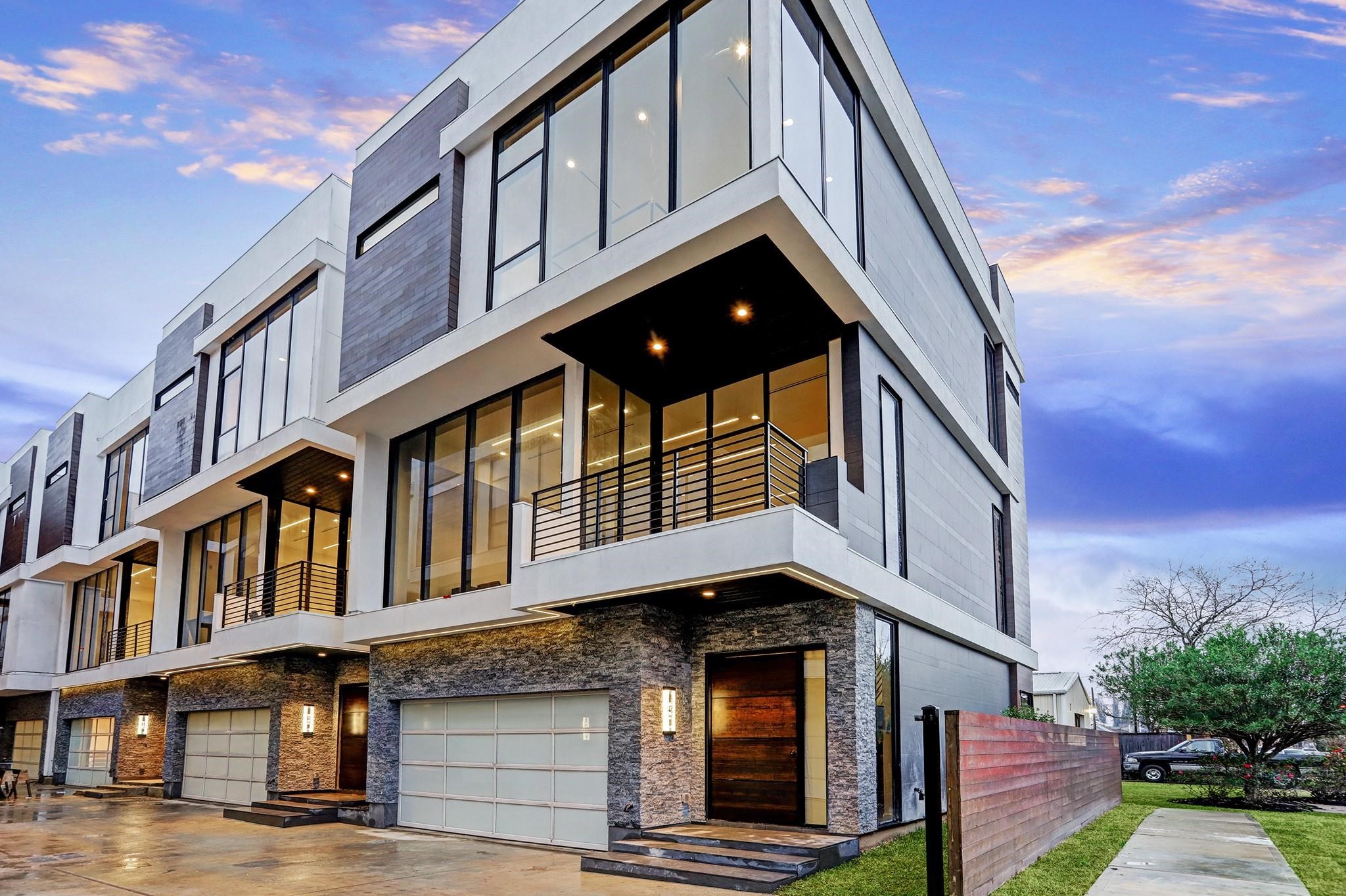 815 W 24th Street A Houston TX 77008