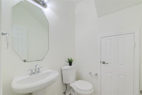 2714 Maybrook Hollow Lane Houston TX 77047