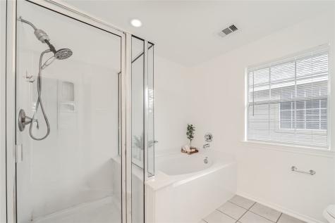 2714 Maybrook Hollow Lane Houston TX 77047